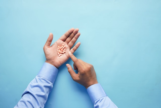 Rilmazafone works as a sedative